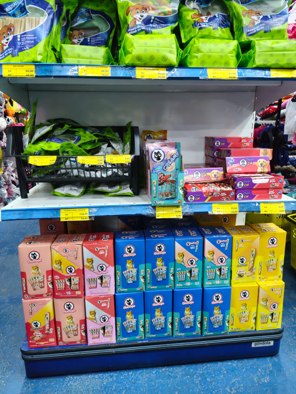 Petiscos e snacks no atacado na Multi Pet 25